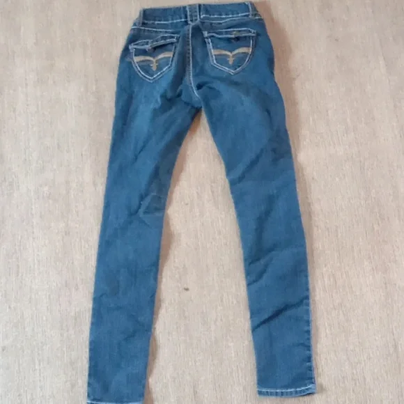 Jeans - Picture 3 of 4